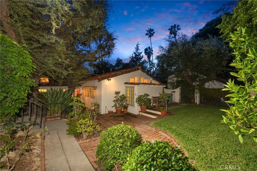 main property photo 44