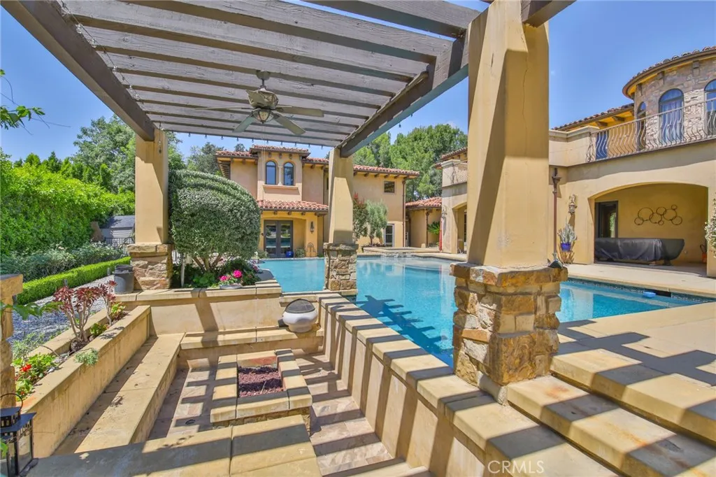 main property photo 49