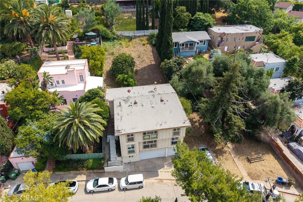 main property photo 44
