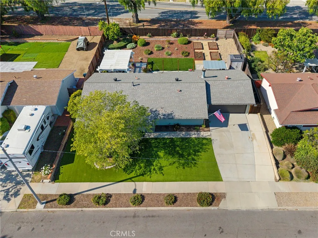 main property photo 31