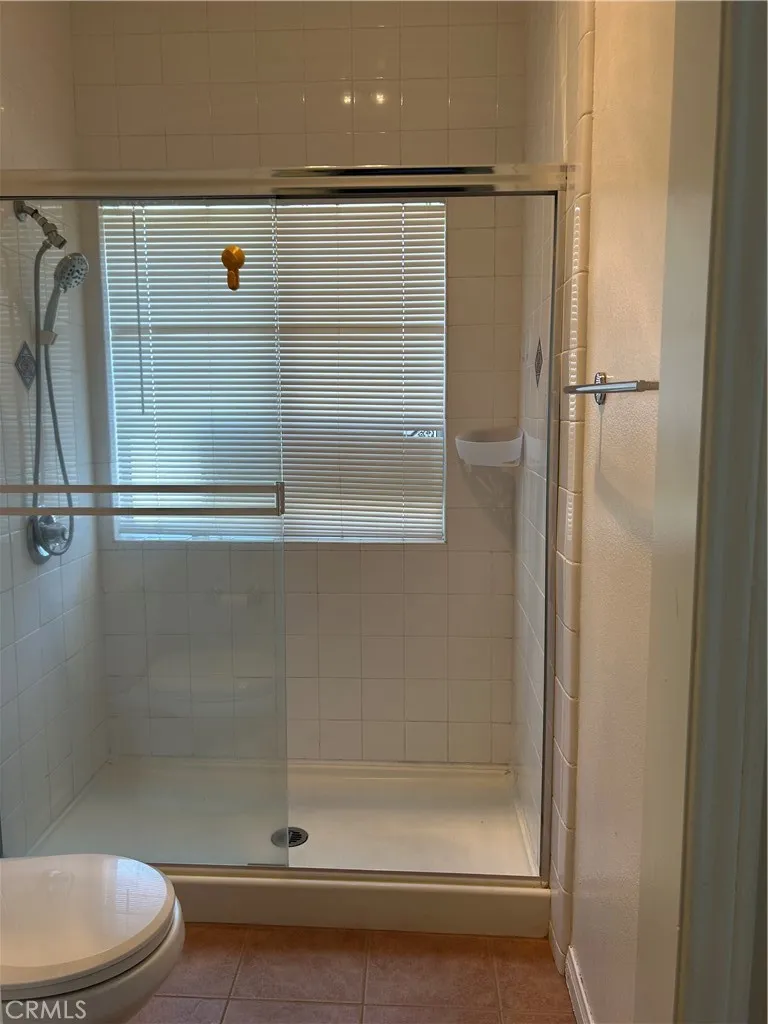 property viewer photo 17