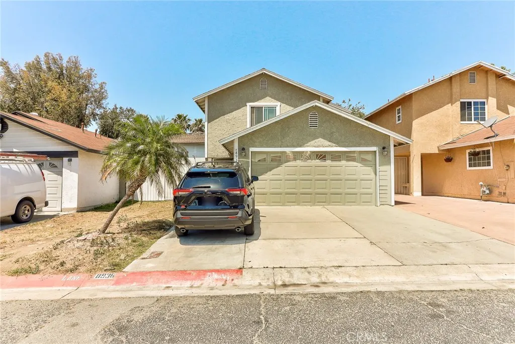 main property photo 0