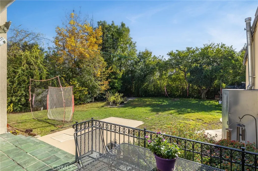 main property photo 49