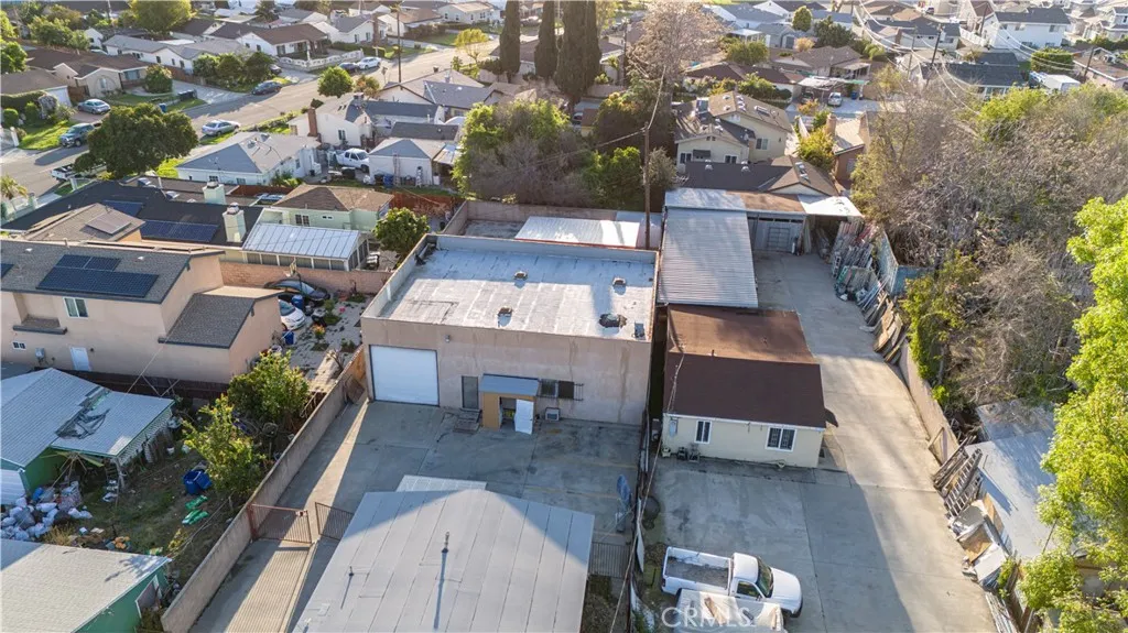 main property photo 44