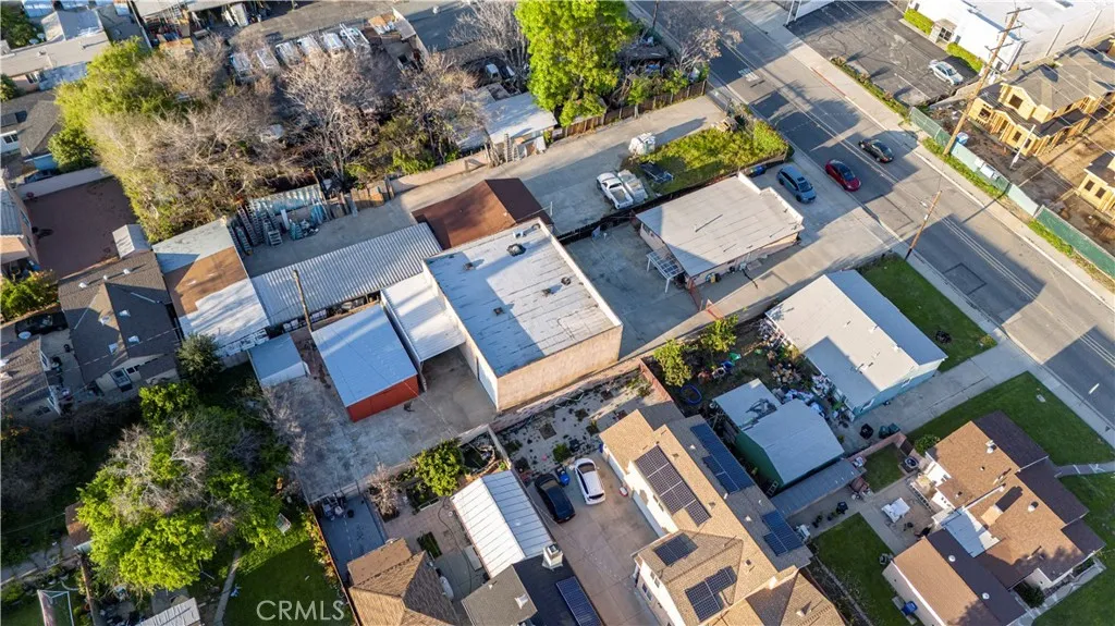 main property photo 75