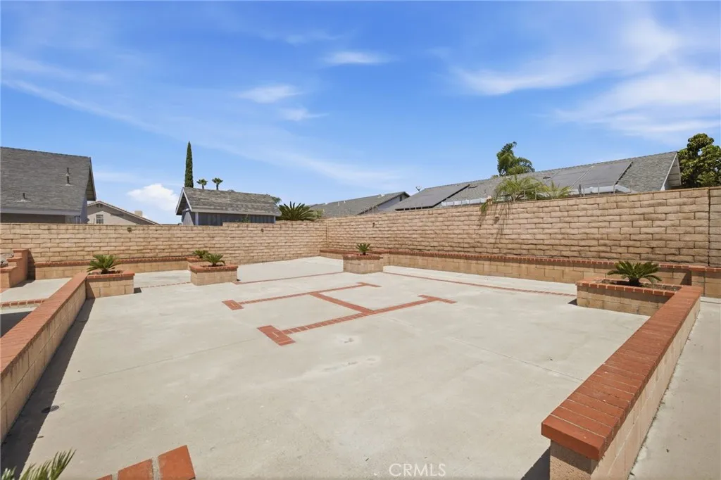 main property photo 64
