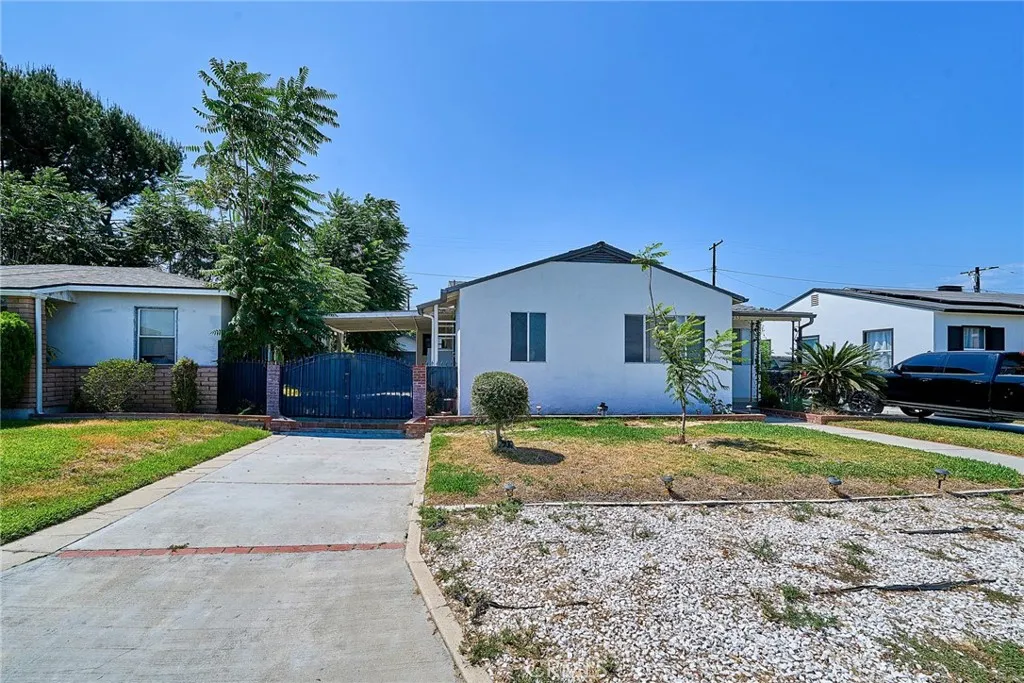 main property photo 27