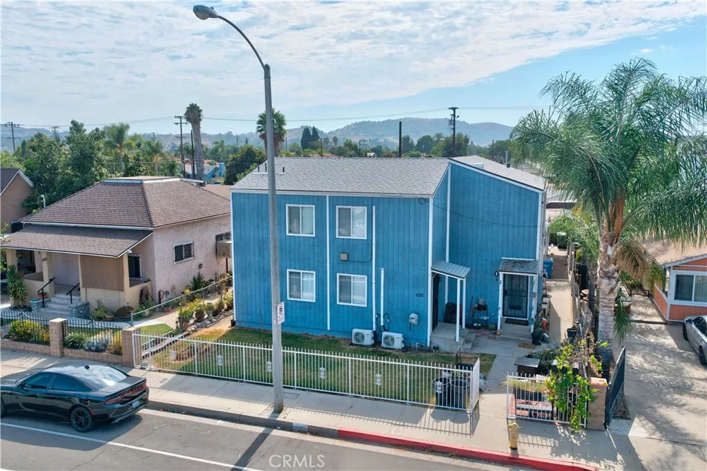 main property photo 39