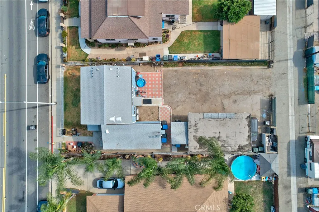 main property photo 43
