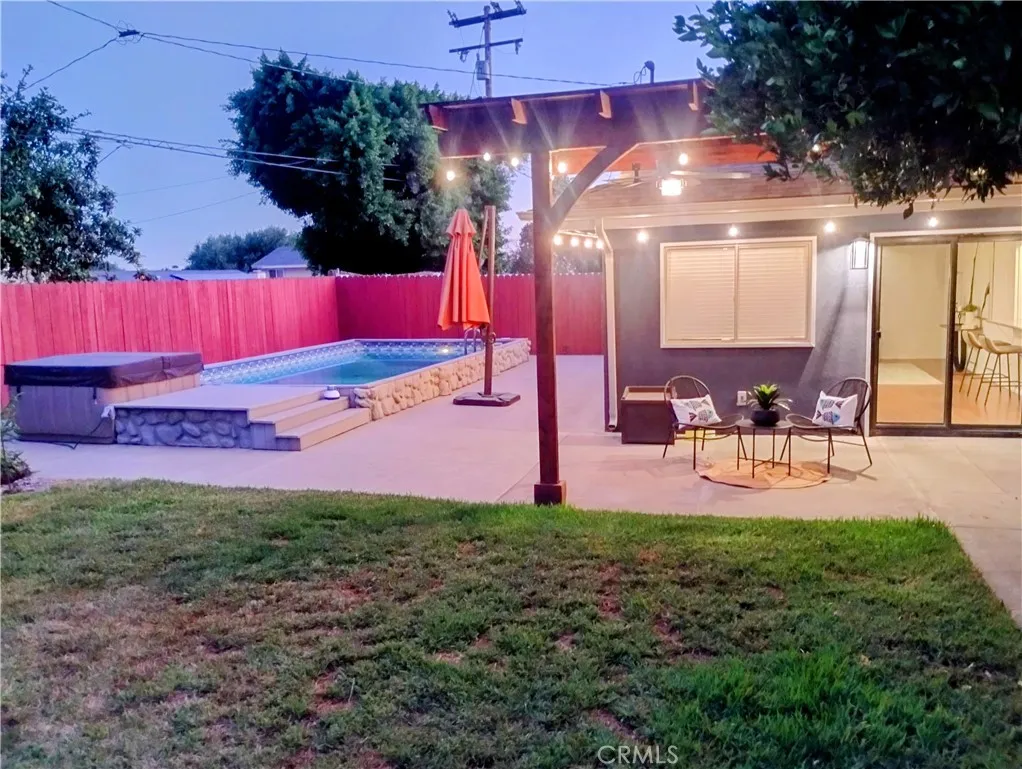 main property photo 50