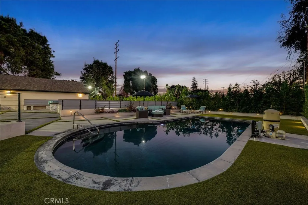 main property photo 59
