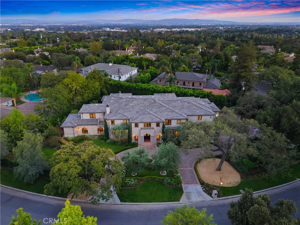 main property photo 74