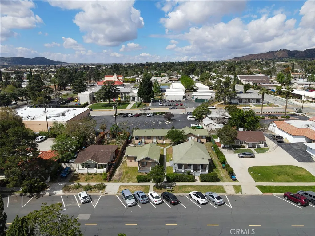 main property photo 7