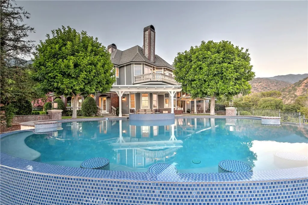 main property photo 60