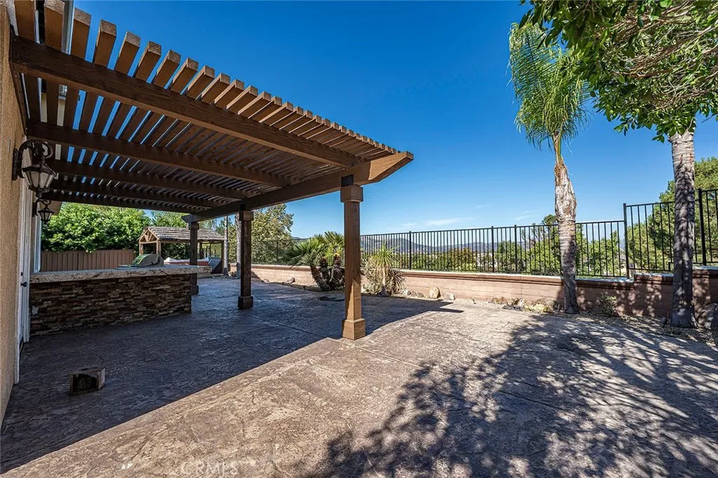 main property photo 49