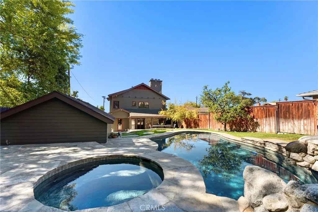main property photo 59