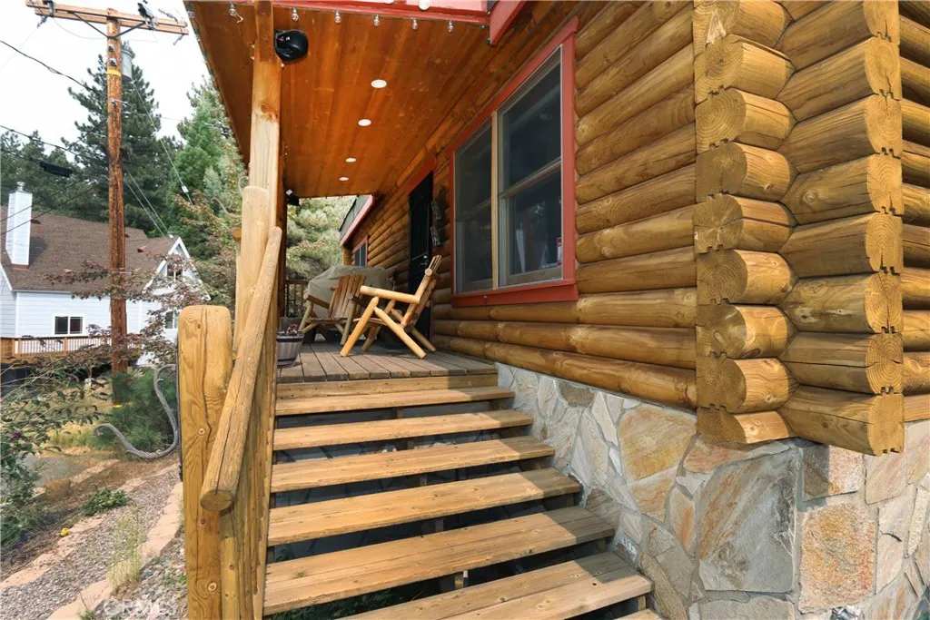 main property photo 16