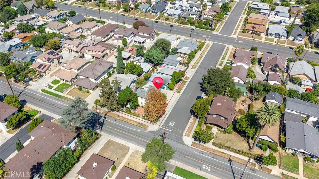 main property photo 7