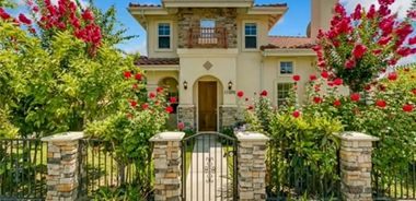 image of property with 5 Bed | 4 Bath | 2,236 Sqft