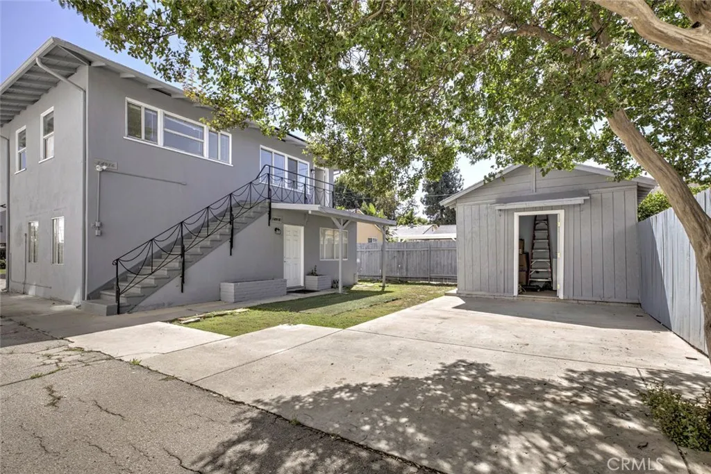 main property photo 10