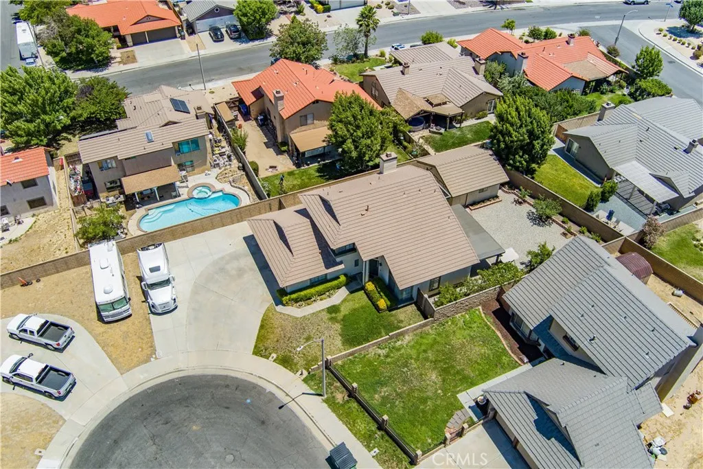 main property photo 67