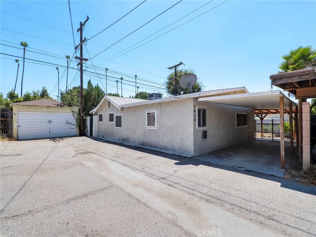 main property photo 24