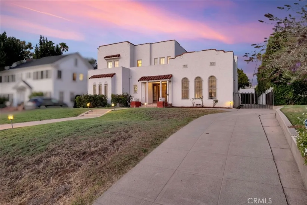 main property photo 3