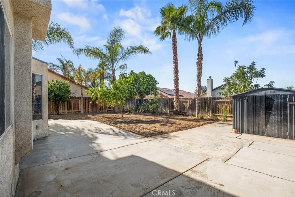 main property photo 10
