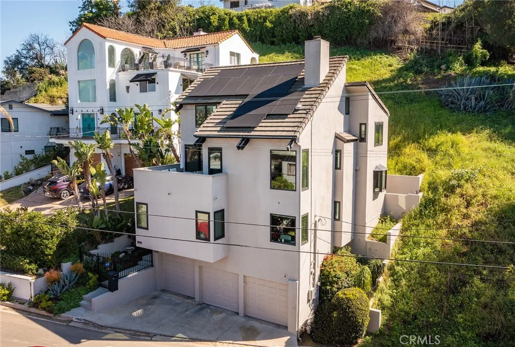 main property photo 48