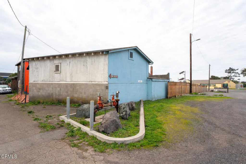 main property photo 7