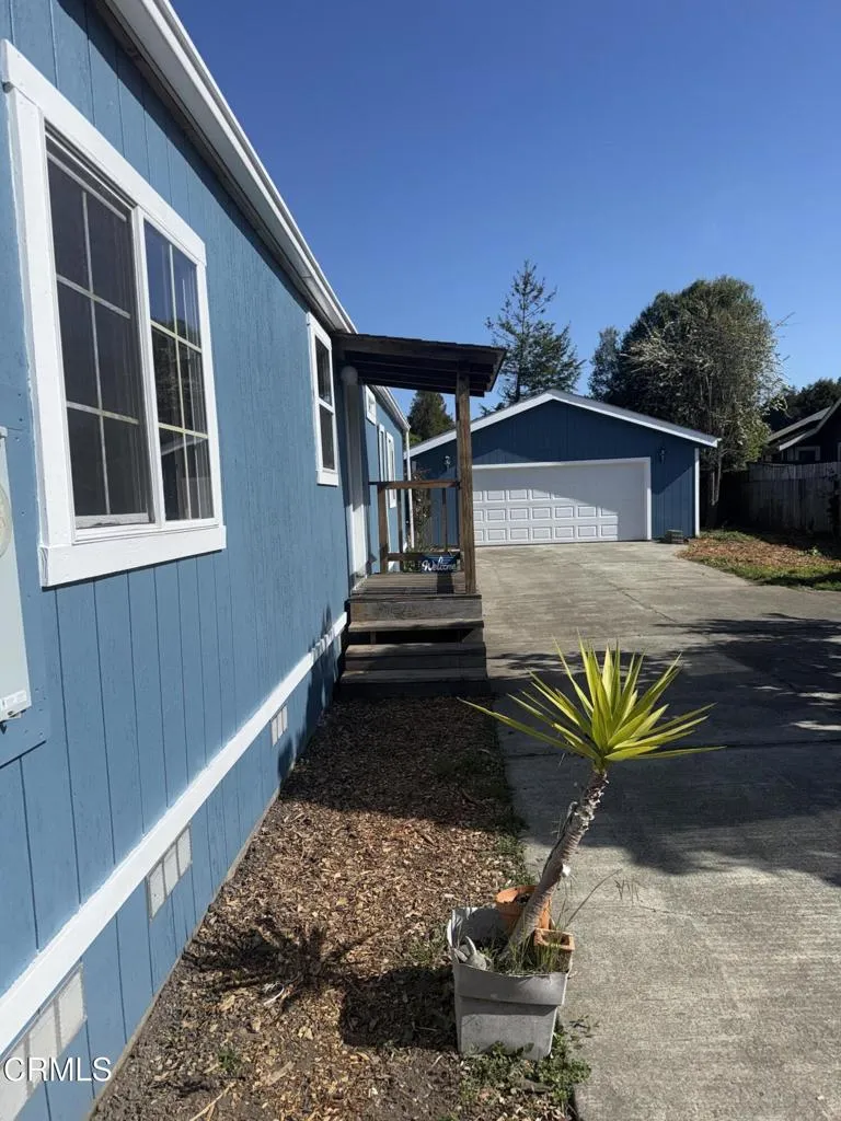 main property photo 42