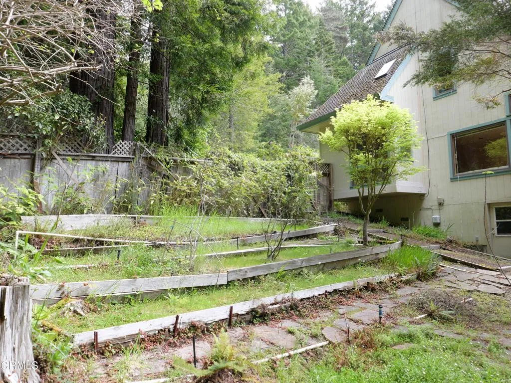 main property photo 38