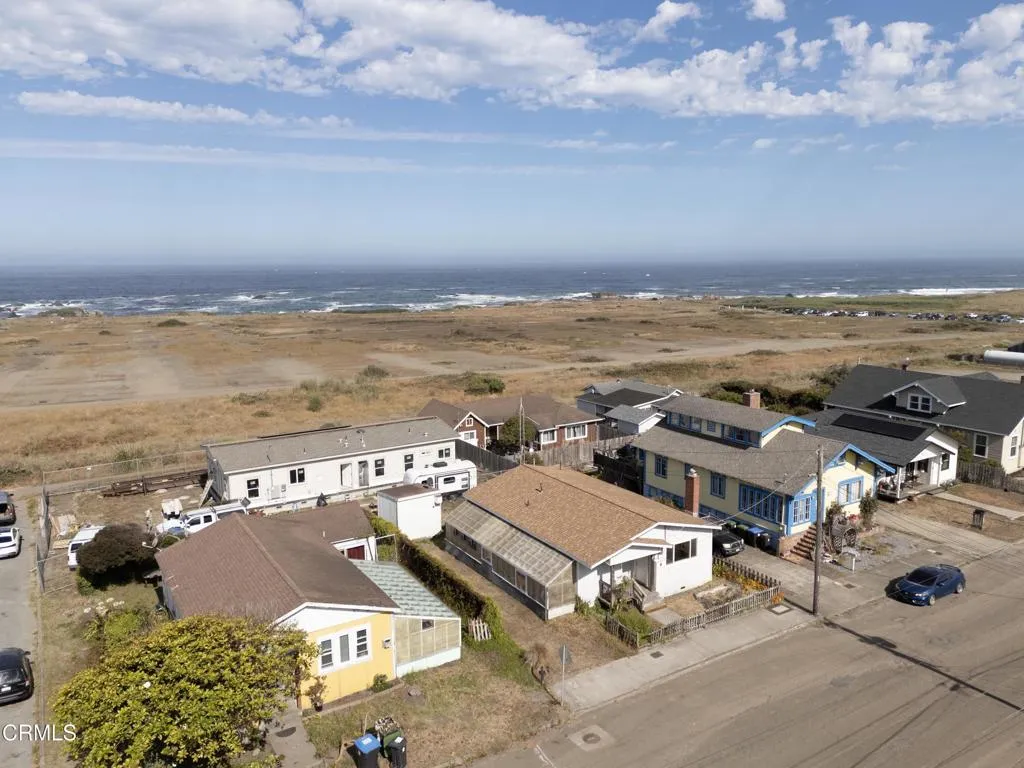 main property photo 37