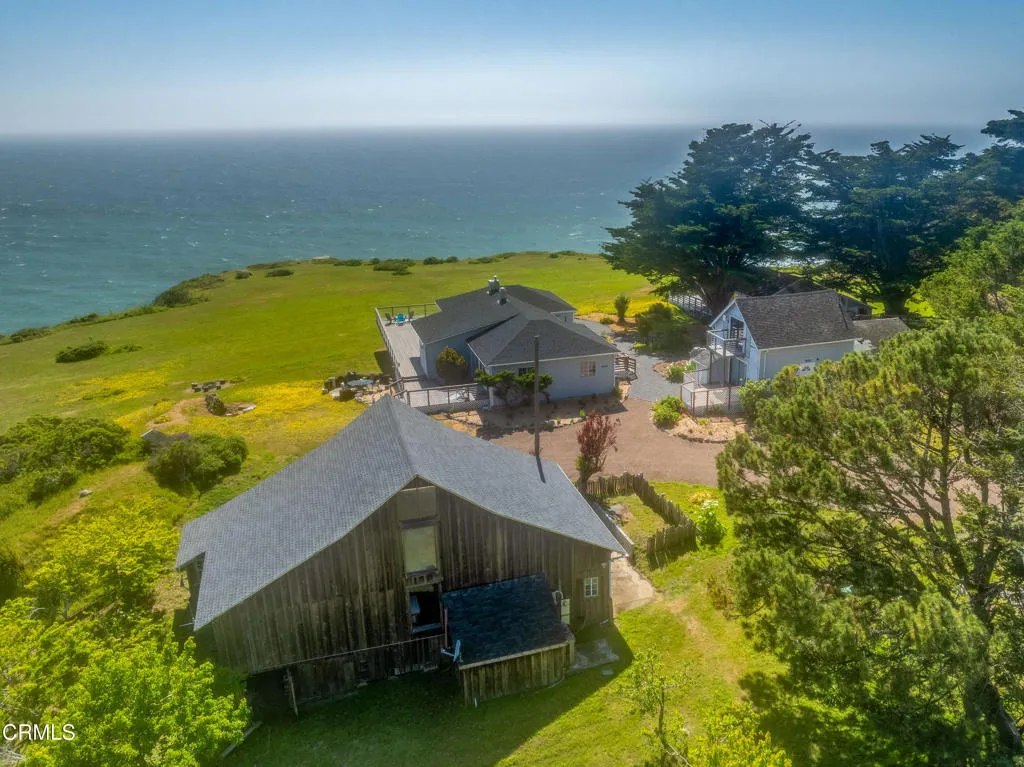 main property photo 38