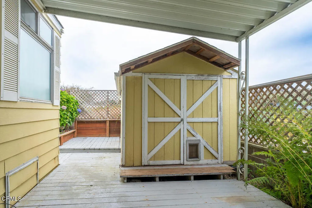 main property photo 22