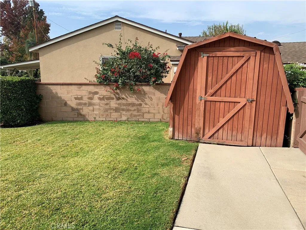 main property photo 48