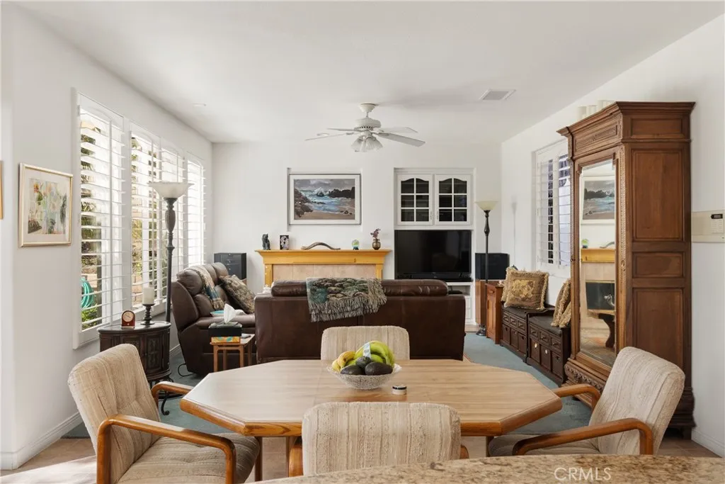 property viewer photo 36