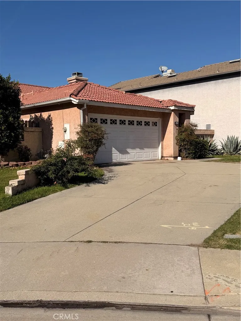 property viewer photo 3