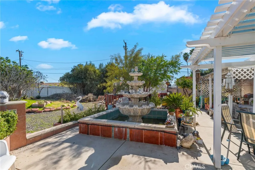 main property photo 27