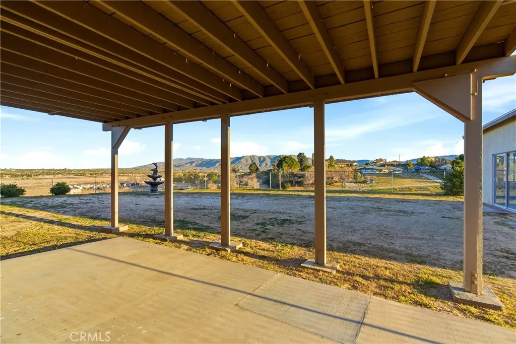 main property photo 27