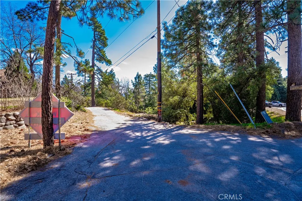 main property photo 9