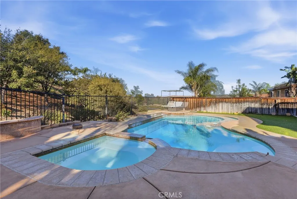 main property photo 70