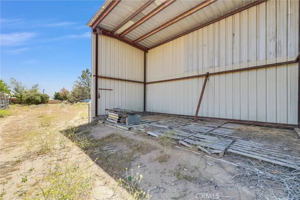 main property photo 57
