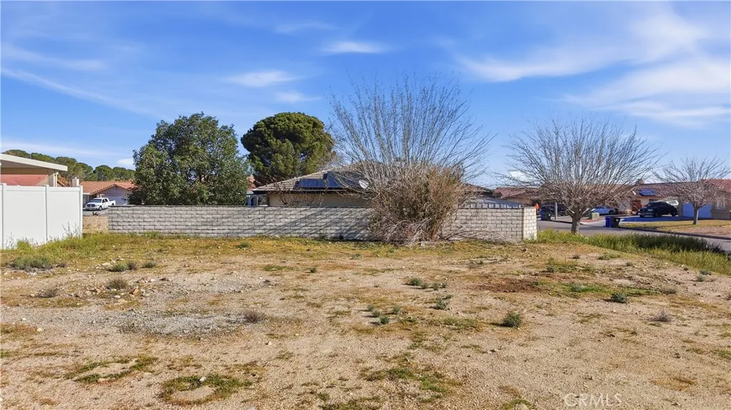 main property photo 12