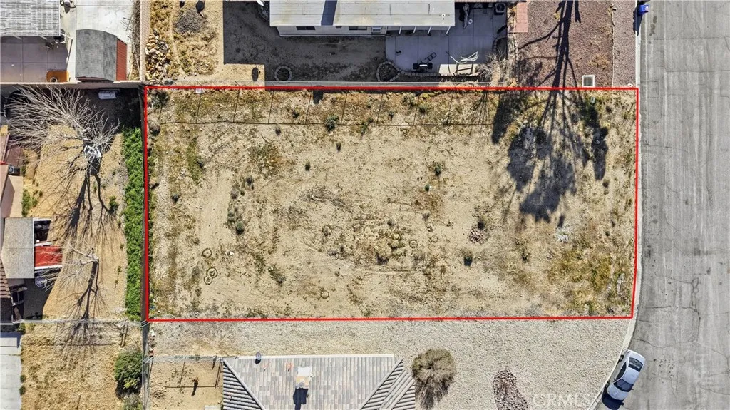 main property photo 13