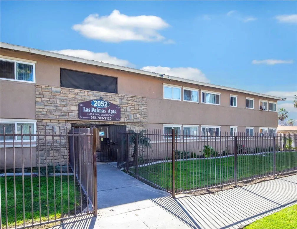 main property photo 29