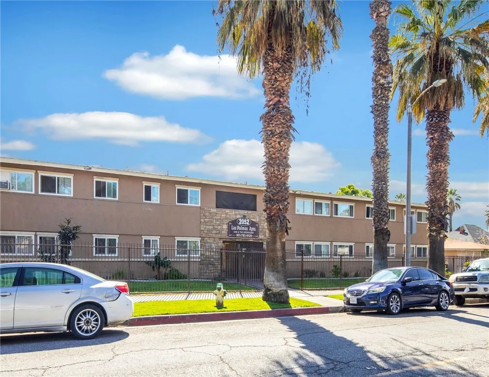 main property photo 36