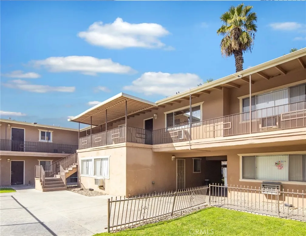 main property photo 50