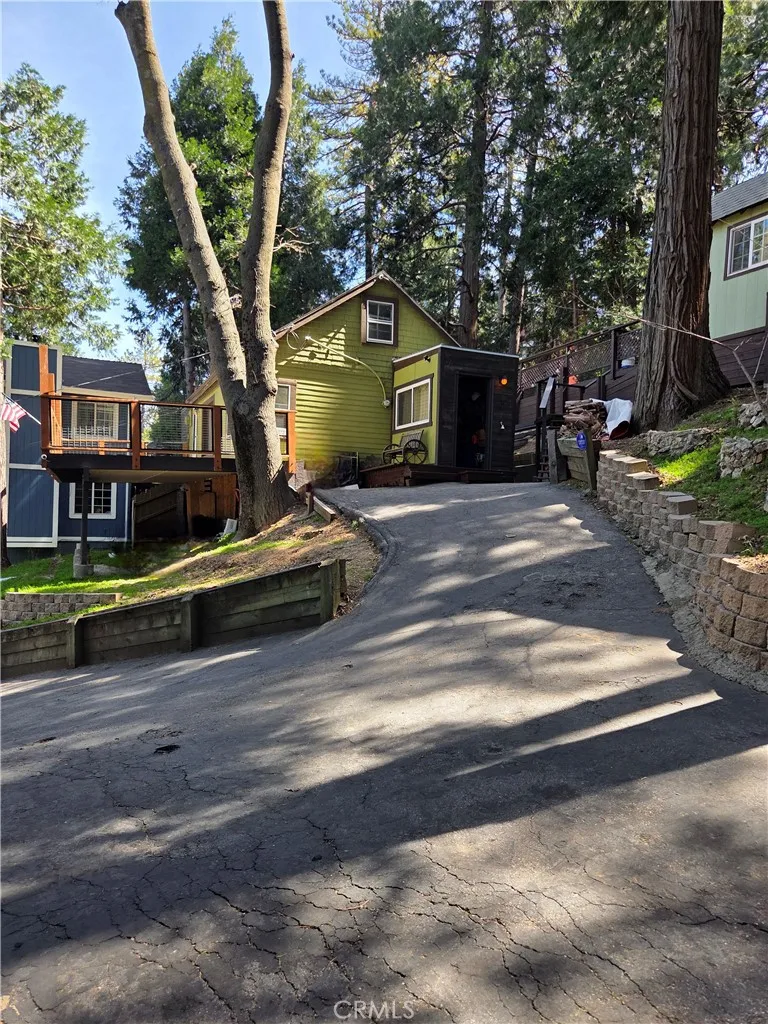 main property photo 7