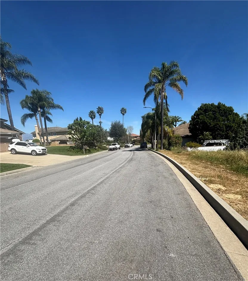 main property photo 26
